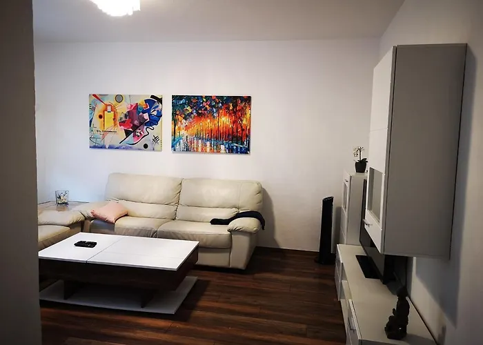 Polat 1 Apartment *